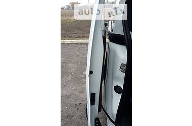 Вантажопасажирський фургон Citroen Berlingo 2015 в Рівному