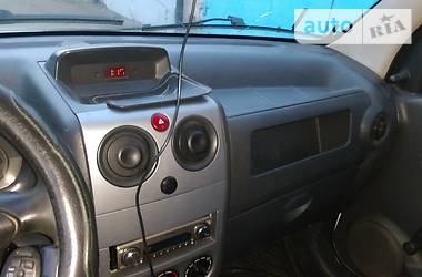 Грузопассажирский фургон Citroen Berlingo 2004 в Мариуполе