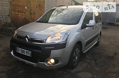 Минивэн Citroen Berlingo 2012 в 