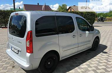 Минивэн Citroen Berlingo 2011 в 