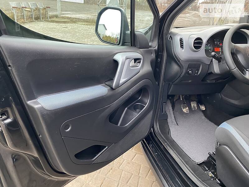 Універсал Citroen Berlingo 2010 в Коломиї