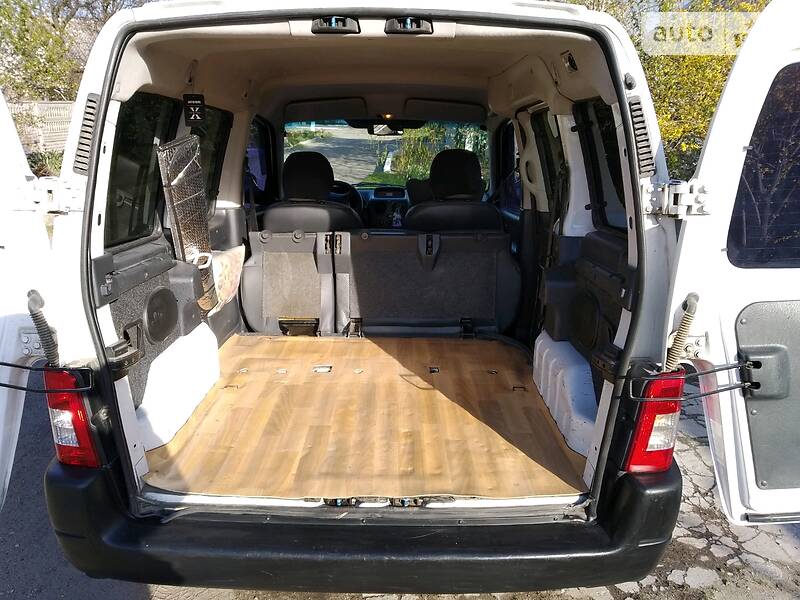 Грузопассажирский фургон Citroen Berlingo 2006 в Каменском фото 12 Грузопассажирский фургон Citroen Berlingo 2006 в Каменском