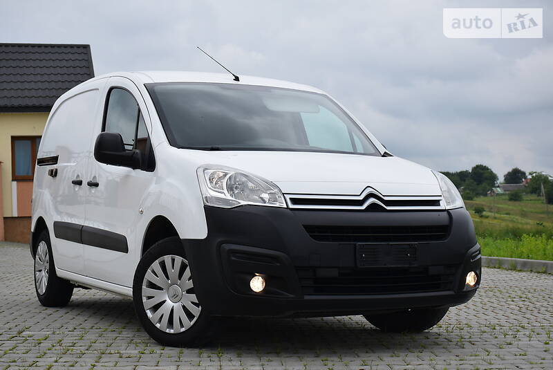 Вантажопасажирський фургон Citroen Berlingo 2015 в Дрогобичі
