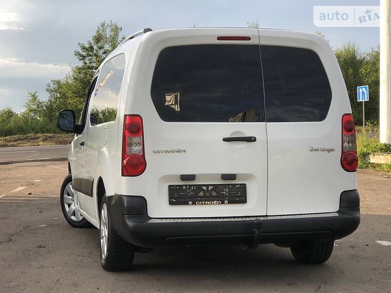 Вантажопасажирський фургон Citroen Berlingo 2011 в Дрогобичі