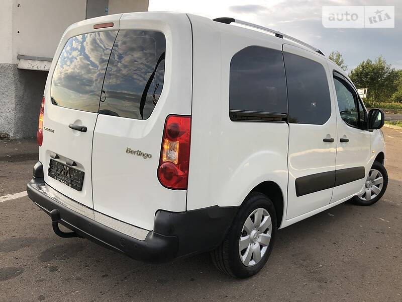 Вантажопасажирський фургон Citroen Berlingo 2011 в Дрогобичі