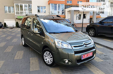 Вантажопасажирський фургон Citroen Berlingo 2008 в 