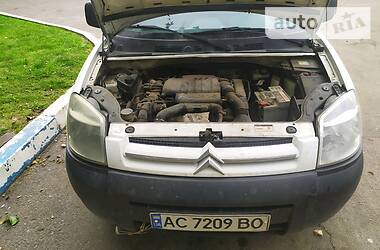 Вантажний фургон Citroen Berlingo 2011 в Львові