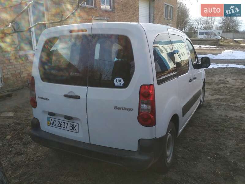 Минивэн Citroen Berlingo 2009 в Нововолынске