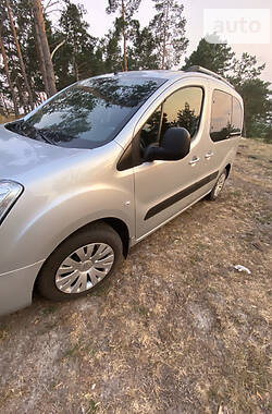 Універсал Citroen Berlingo 2011 в Володимирці