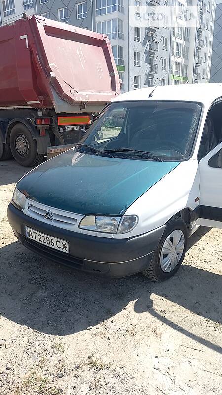 Грузовой фургон Citroen Berlingo 1999 в Ивано-Франковске