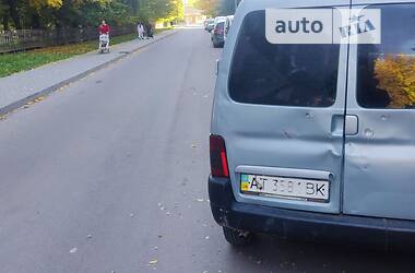 Вантажопасажирський фургон Citroen Berlingo 2006 в Івано-Франківську