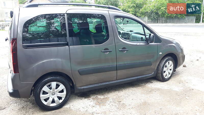 Минивэн Citroen Berlingo 2016 в 