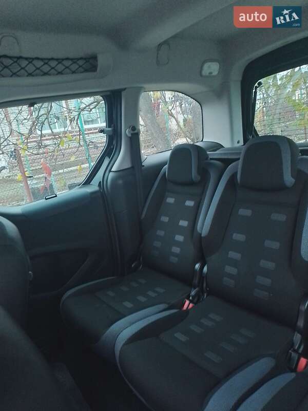 Хэтчбек Citroen Berlingo 2010 в Умани