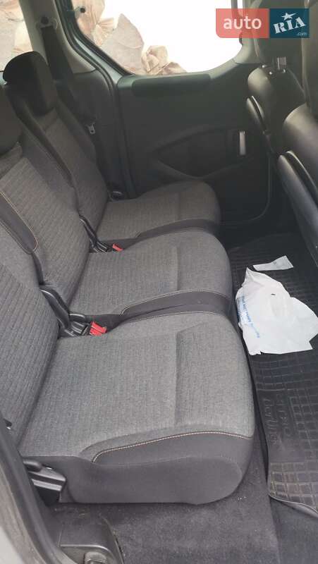 Универсал Citroen Berlingo 2016 в Киеве
