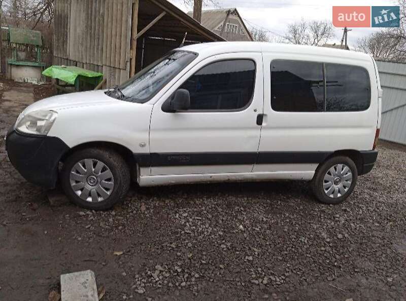 Минивэн Citroen Berlingo 2006 в 