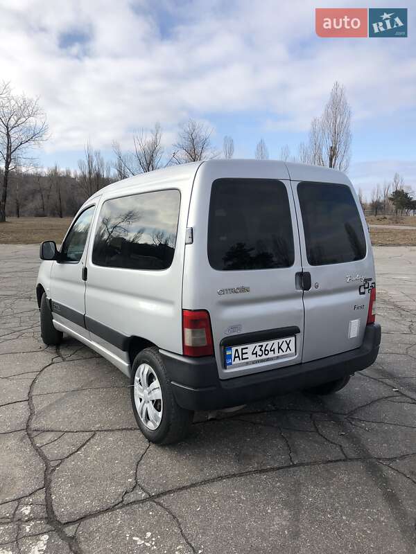 Минивэн Citroen Berlingo 2010 в Каменском