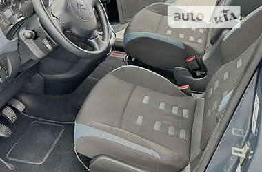 Минивэн Citroen Berlingo 2010 в 