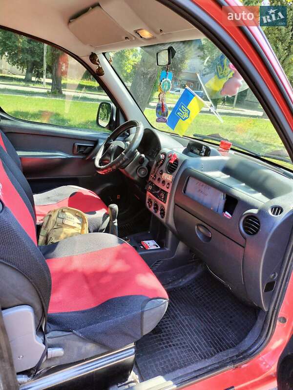 Минивэн Citroen Berlingo 2006 в Кременчуге