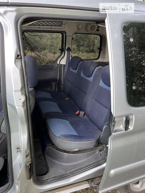 Минивэн Citroen Berlingo 2003 в Снятине