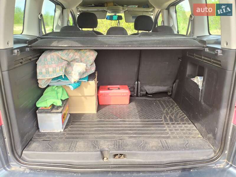 Минивэн Citroen Berlingo 2011 в Киеве