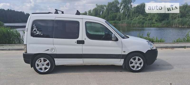 Мінівен Citroen Berlingo 2003 в Шумську