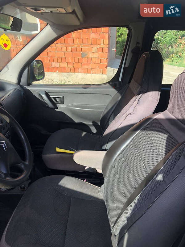 Минивэн Citroen Berlingo 2004 в Кицмани