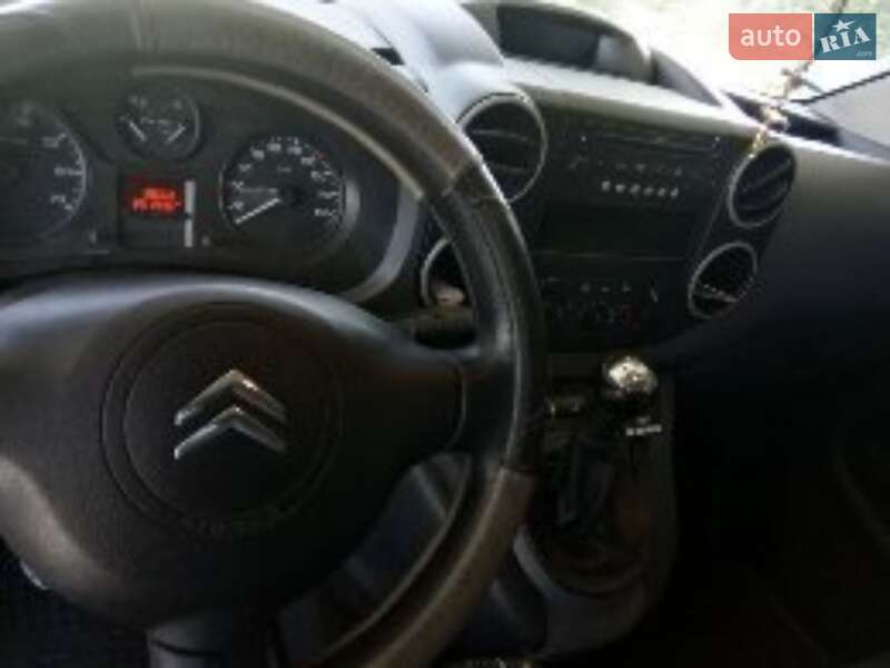 Мінівен Citroen Berlingo 2009 в Гусятині