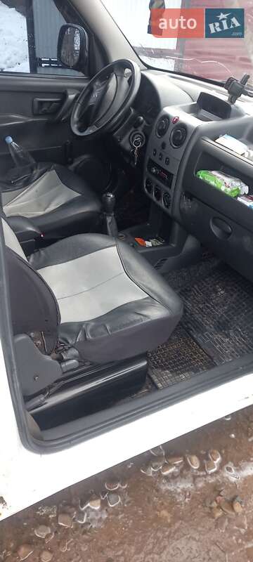 Минивэн Citroen Berlingo 2004 в Сторожинце фото 5 Минивэн Citroen Berlingo 2004 в Сторожинце