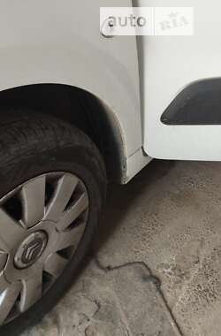 Грузовой фургон Citroen Berlingo 2010 в 