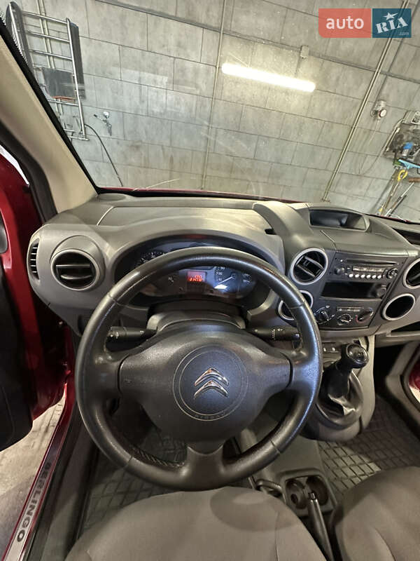 Минивэн Citroen Berlingo 2014 в Днепре