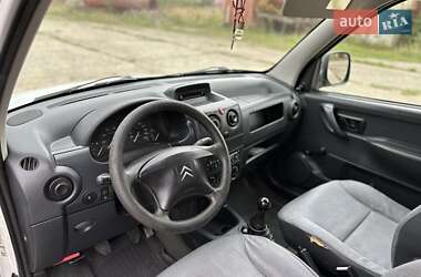 Вантажний фургон Citroen Berlingo 2003 в Трускавці