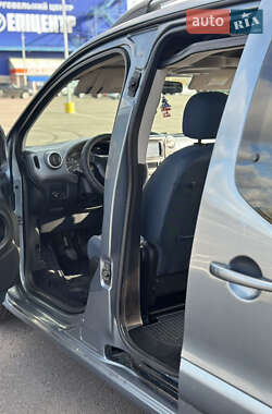 Минивэн Citroen Berlingo 2009 в 
