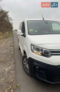 Вантажний фургон Citroen Berlingo 2019 в 