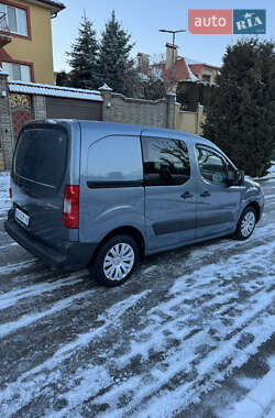 Вантажний фургон Citroen Berlingo 2010 в Рівному