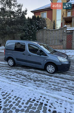 Вантажний фургон Citroen Berlingo 2010 в Рівному