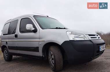 Вантажний фургон Citroen Berlingo 2004 в Смілі