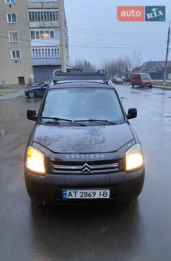 Вантажний фургон Citroen Berlingo 2004 в Коломиї