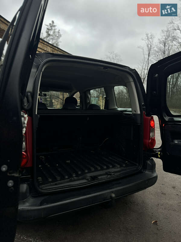Минивэн Citroen Berlingo 2009 в Киеве