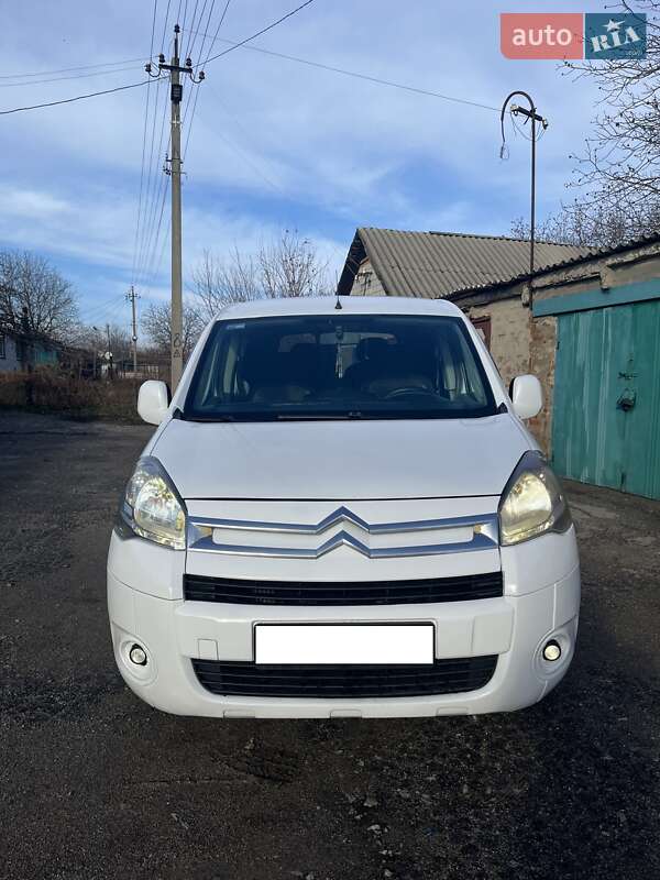 Минивэн Citroen Berlingo 2011 в Краснограде