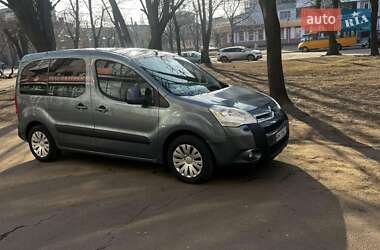 Минивэн Citroen Berlingo 2011 в 