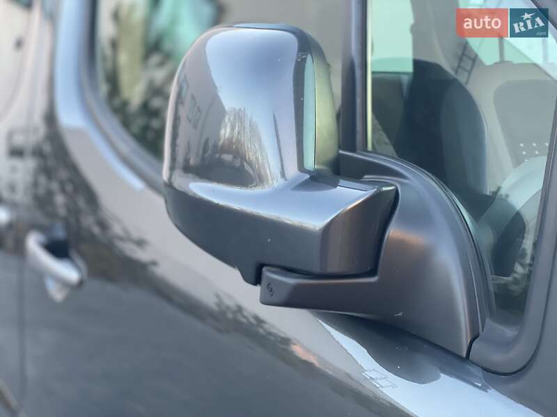 Мінівен Citroen Berlingo 2016 в Луцьку