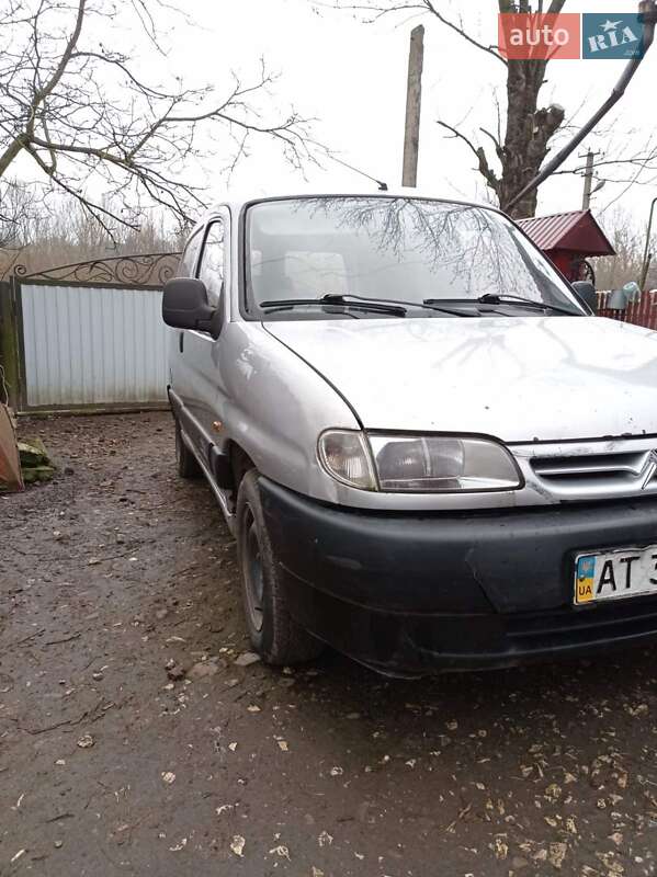 Грузовой фургон Citroen Berlingo 2000 в 