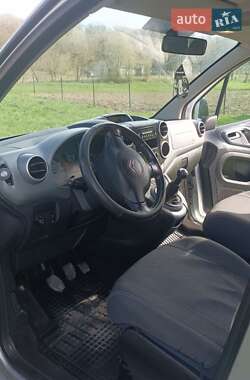 Минивэн Citroen Berlingo 2011 в 