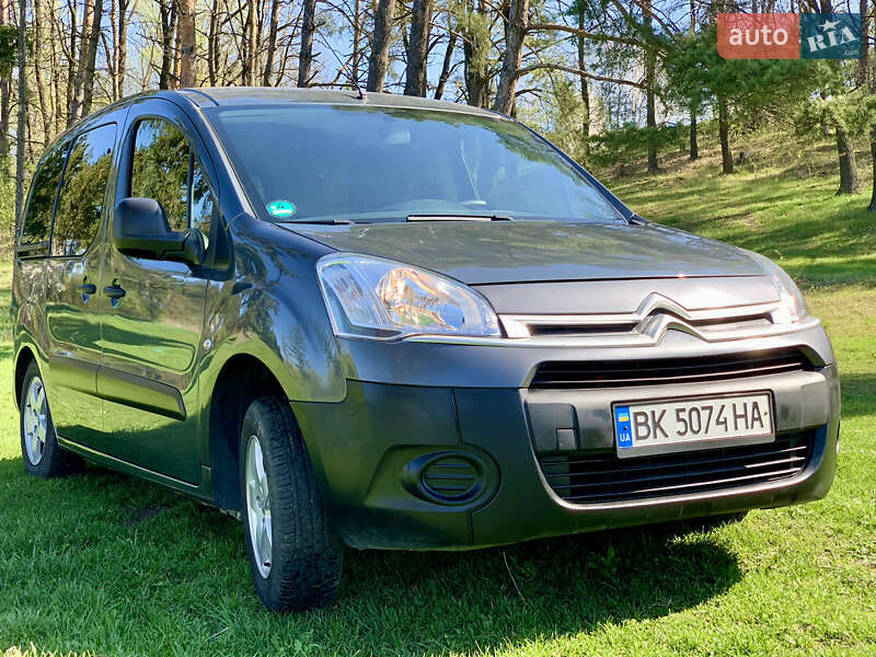 Минивэн Citroen Berlingo 2013 в Хмельницком