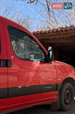Минивэн Citroen Berlingo 2006 в 