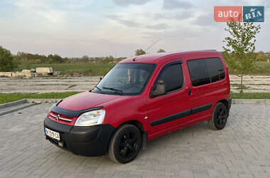 Минивэн Citroen Berlingo 2011 в 