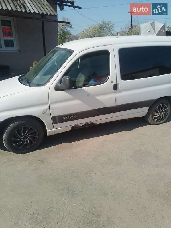 Мінівен Citroen Berlingo 2001 в Івано-Франківську