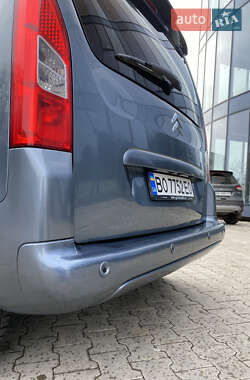 Минивэн Citroen Berlingo 2010 в 