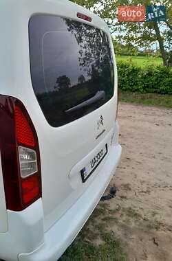 Минивэн Citroen Berlingo 2013 в 