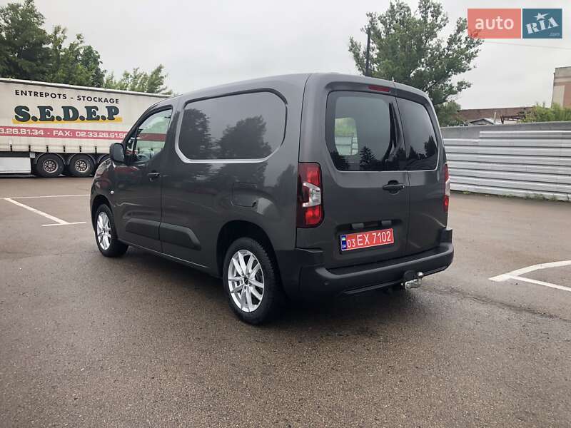 Вантажний фургон Citroen Berlingo 2022 в Рівному